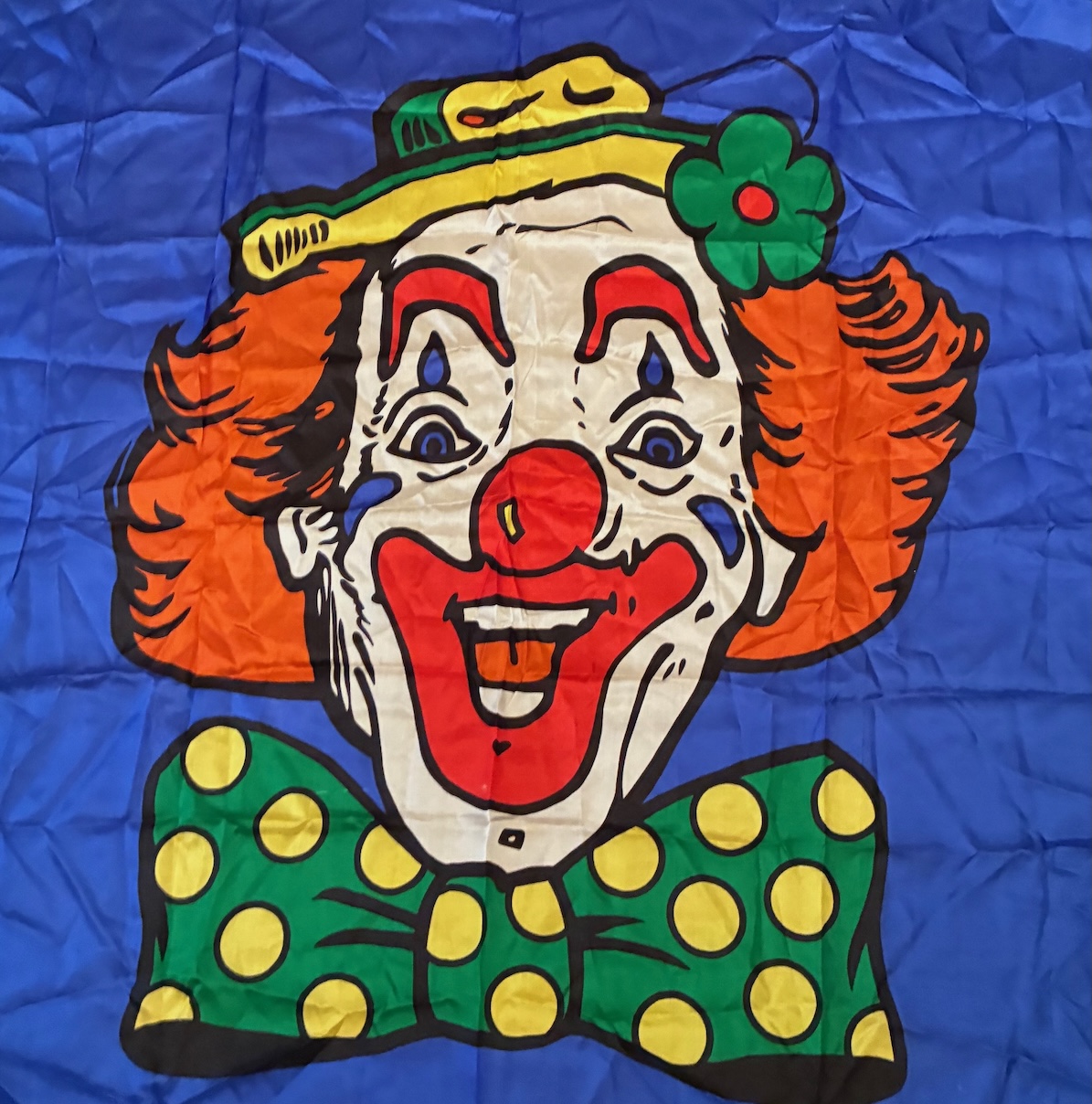 Silk. 40 inch CLOWN
